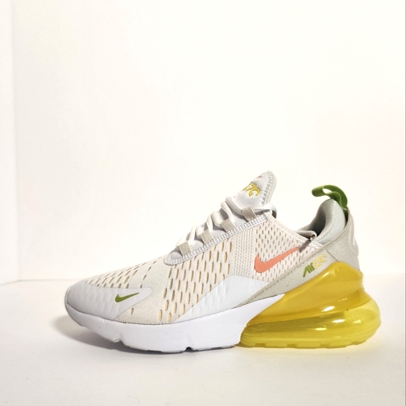 Nike Air Max 270 White Crimson Bliss Running Sneakers DV2184-100 Wmn's Size 7.5 - Picture 4 of 9